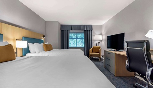 Standard Room, 2 Queen Beds, Non Smoking