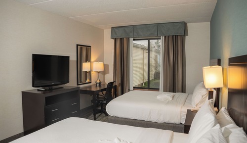 Studio Suite, Multiple Beds, Accessible, Non Smoking (Mobility, Bathtub W/grab Bars)