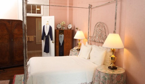 Dogwood Room