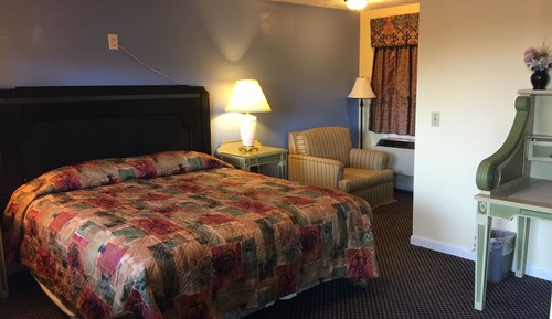 Standard Room, 1 King Bed