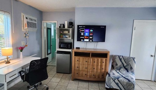 Standard Two Double Beds Studio