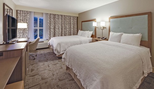 Room, 2 Queen Beds, Accessible, Non Smoking