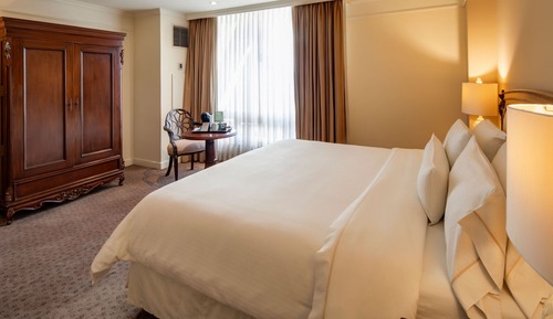 Deluxe Room, 1 King Bed