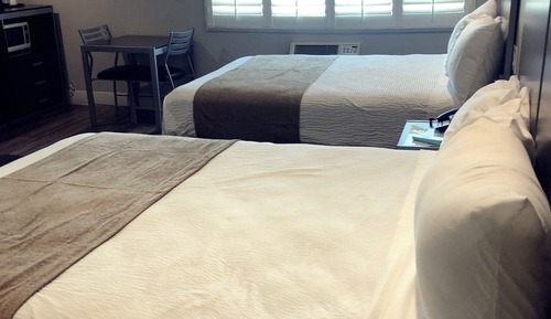 Room, 2 Queen Beds
