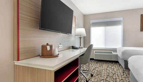 Standard Room, Multiple Beds, Non Smoking, Refrigerator & Microwave