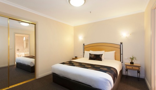 One Bedroom Spa Apartment