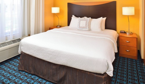 Room, 1 King Bed with Sofa bed, Non Smoking