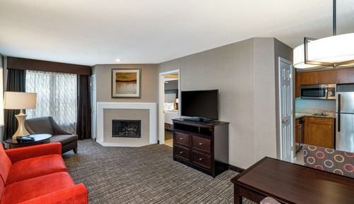 Suite, 2 Queen Beds, Accessible (Hearing)