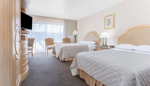 Room, 2 Double Beds, Non Smoking, View (Pet-Friendly)