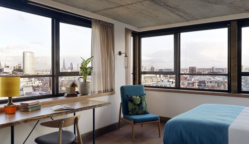 Room, 1 Queen Bed (Skyline)