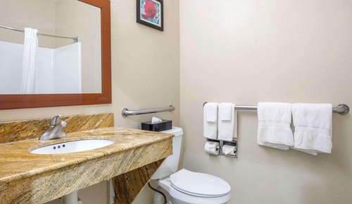 Room, 2 Queen Beds, Accessible, Non Smoking