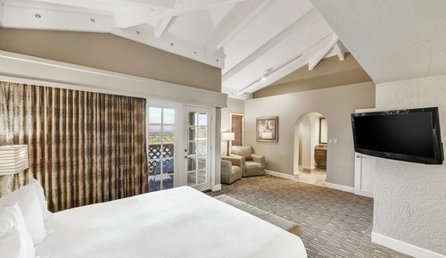 Signature Suite, 1 King Bed