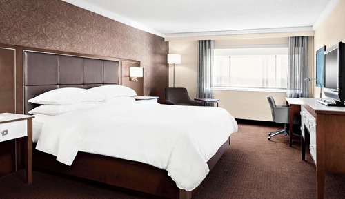 Club Room, 1 King Bed, Non Smoking