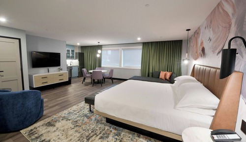 Studio, 1 King Bed