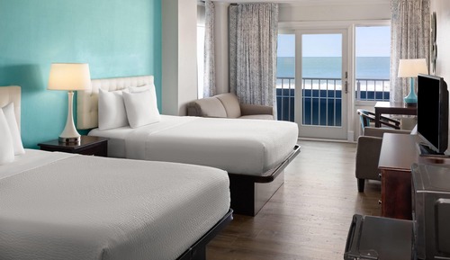 Room, 2 Queen Beds, Non Smoking, Partial Ocean View