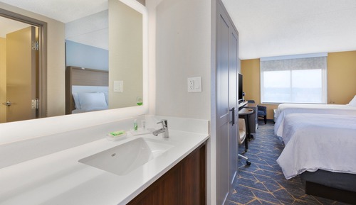 Standard Room, 2 Queen Beds, Accessible Bathtub (Communications)