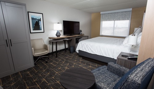 Standard Room, 1 King Bed