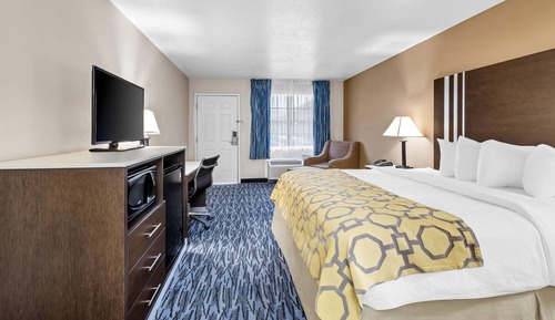 Standard Room, 1 King Bed, Non Smoking