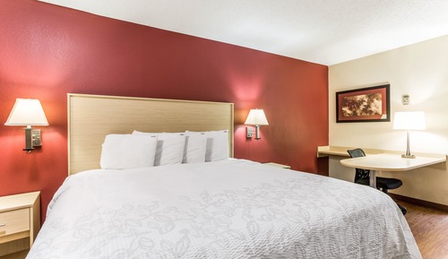 Superior Room, 1 King Bed (Smoke Free)