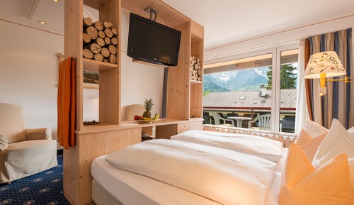 Double Room, 1 Queen Bed (Mezzo)