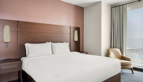 Suite, 1 Bedroom, Corner