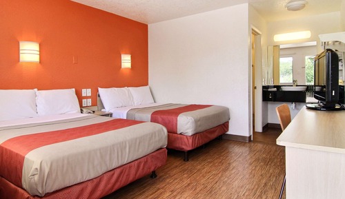 Standard Room, 2 Double Beds, Non Smoking