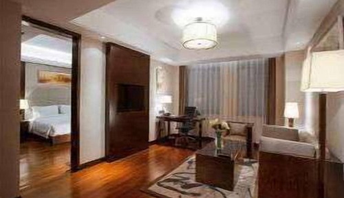 Suite, 1 King Bed, Non Smoking