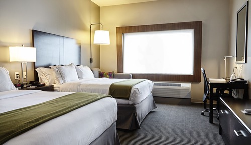 Standard Room, 2 Queen Beds, Accessible (Communication, Roll-In Shower)
