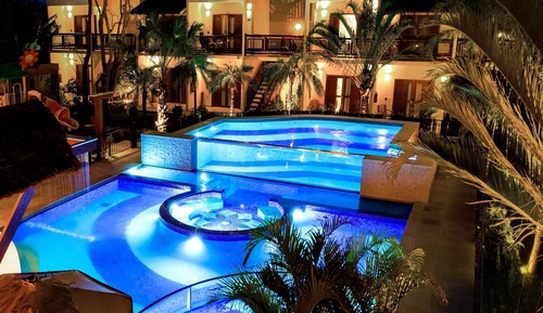 Excellence Apartment, Pool View