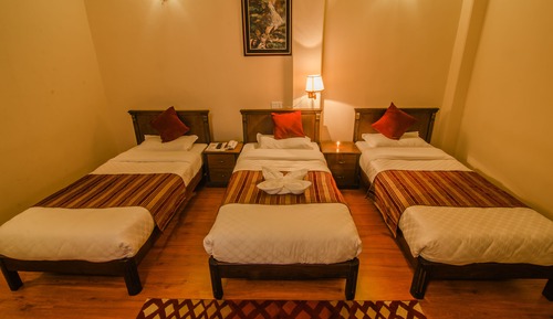 Triple Room