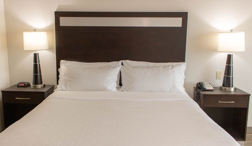 Standard Room, 1 King Bed