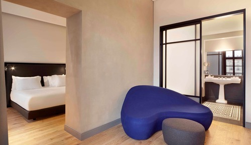 Suite, View (Extra Bed 3 adults)