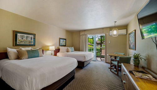 Standard Room, 2 Queen Beds (No Pets)