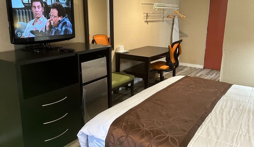 Room, 1 King Bed, Non Smoking