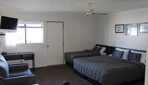 Executive Studio Suite