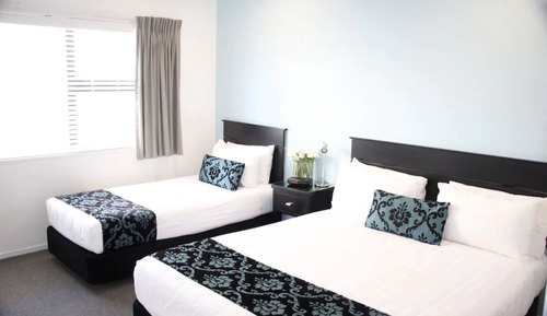 Two Bedroom Apartment 