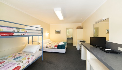 Budget Room for 4