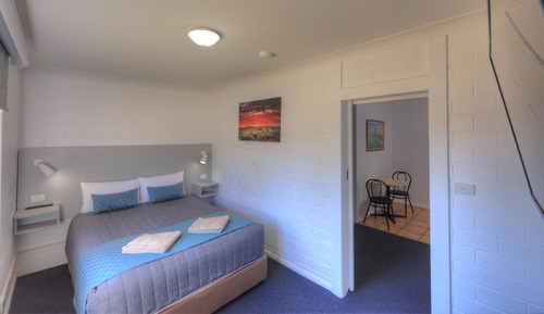 Deluxe Room, 1 Queen Bed