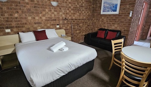 2 Room Family Suite