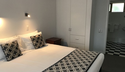 Executive Apartment, 1 Bedroom, Non Smoking, Kitchen