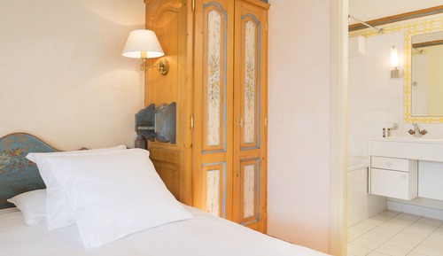 Deluxe Suite, Balcony, Mountain View