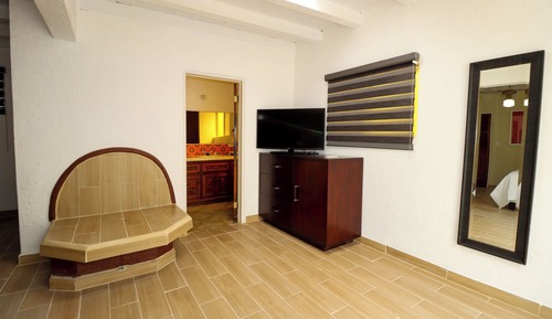 Premier House, 3 Bedrooms, Sea View, Beachfront