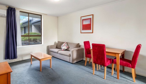 One Bedroom Twin Apartment