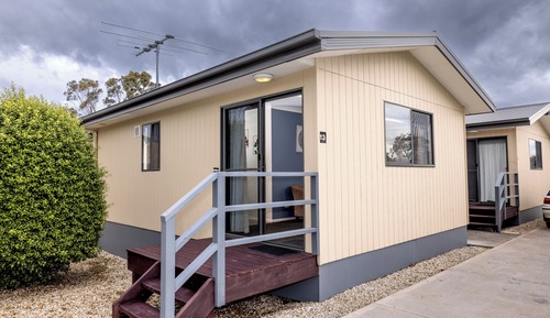 Two Bedroom Cabin - Richmond