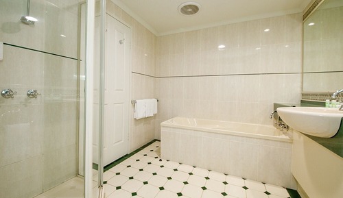 Wattle Suite