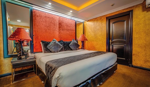 1-Bedroom Apartment