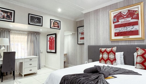 Luxury Single Room