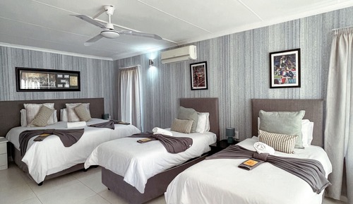 Luxury Quadruple Room
