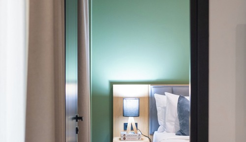 1-BR Superior Balcony Suite with Kitchen