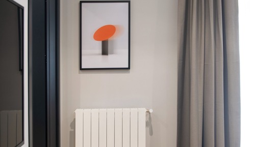 One-Bedroom Suite with Kitchen